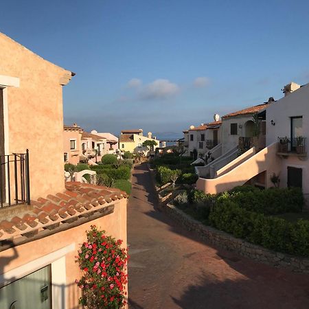 Апартаменты Cala Del Faro - Casa Di Mare Порто-Черво Экстерьер фото